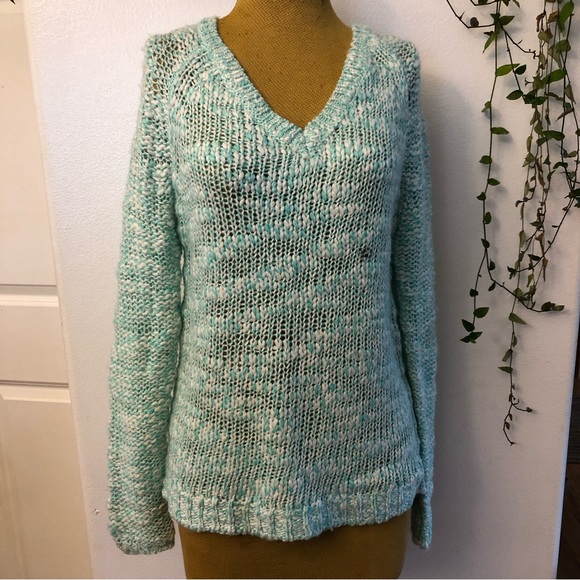 NWT Aeropostale Marled Turquoise Sweater Size М - Picture 1 of 7